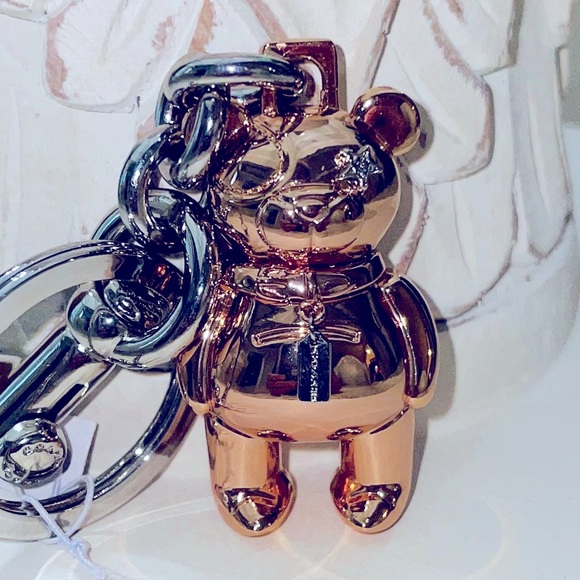 NWT Coach Signature Rose Golf Bear - Picture 12 of 14